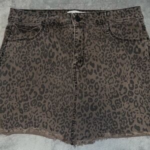 Mudd Brown Leopard Print Skirt